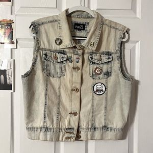 Bleached denim sleeveless jean jacket